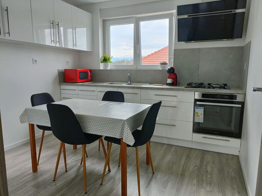 Appartement Entier F3 Renove - Petite Pause A Selestat Exterior photo